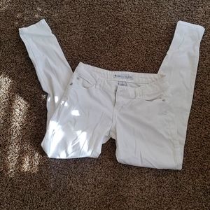 Love Culture Jeans SZ 3(Not Juniors)